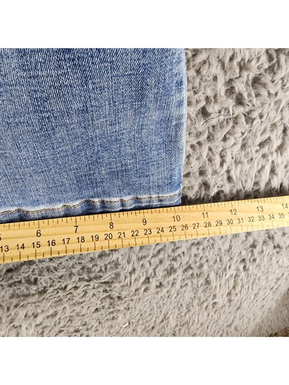 Chelsea & Violet Jeans Womens 26 Blue Stretch Denim High Rise Flare